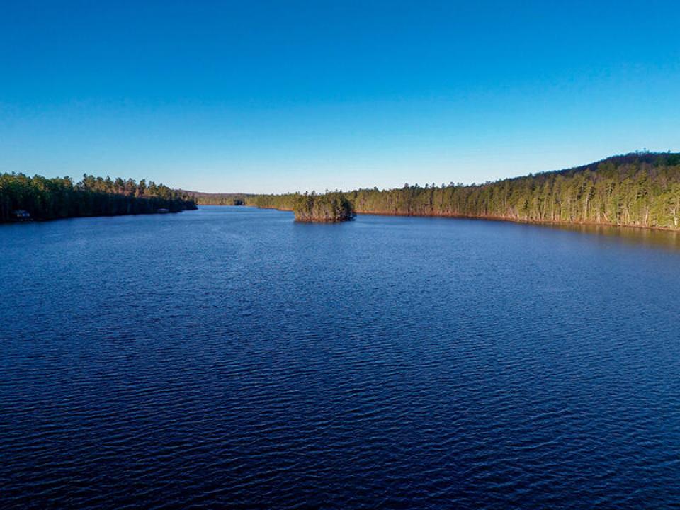 LotOnRainbowLake_RainbowLake LotOnRainbowLake_RainbowLake