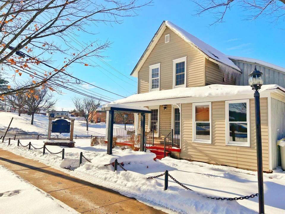 Exterior Winter 2