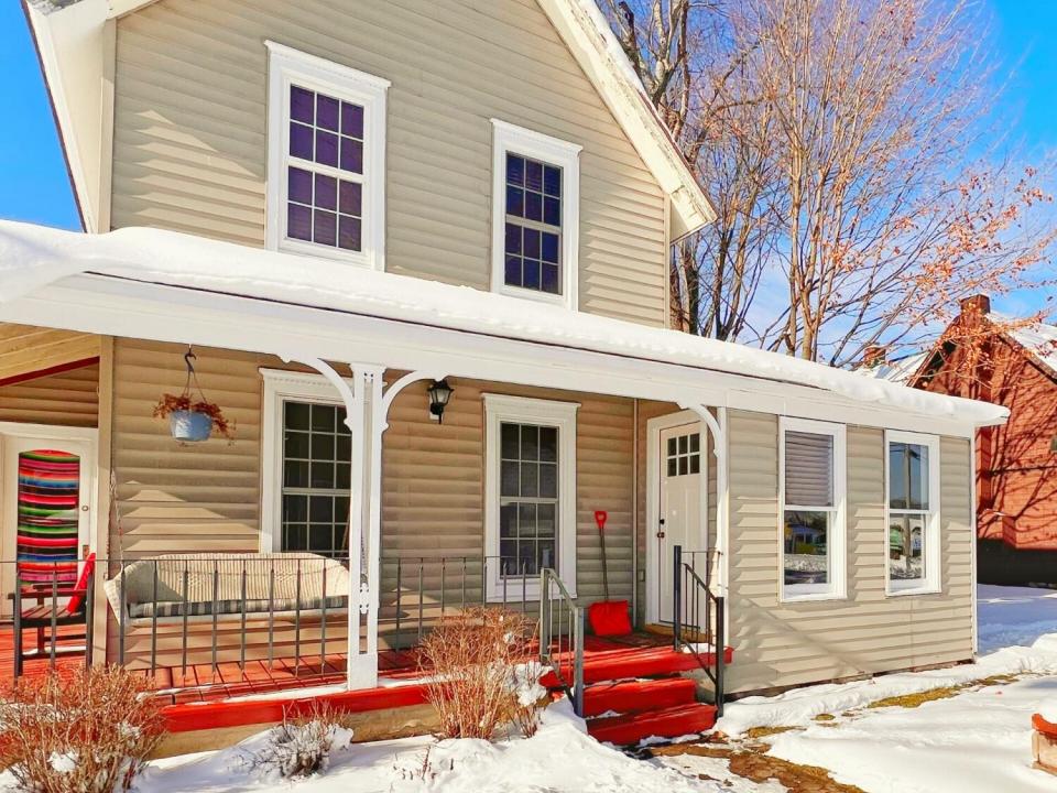 Exterior Winter 3