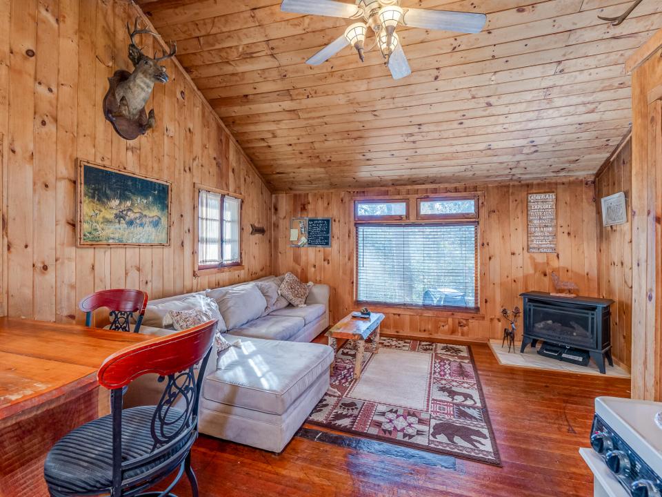 26MapleWay-90
