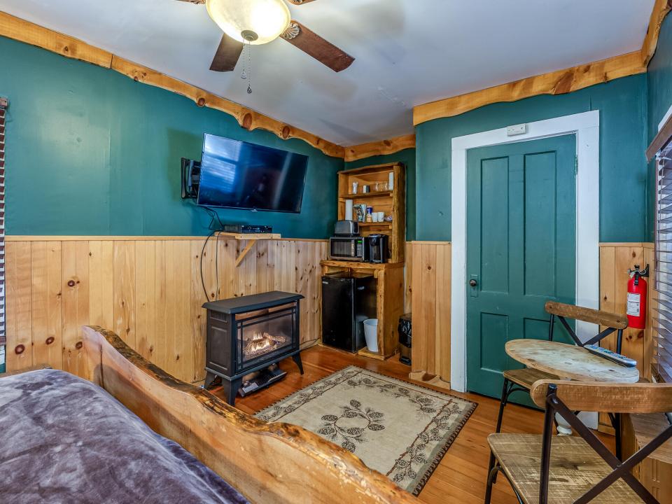 26MapleWay-73