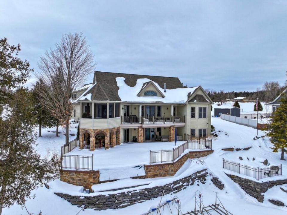 45 Windswept Lane