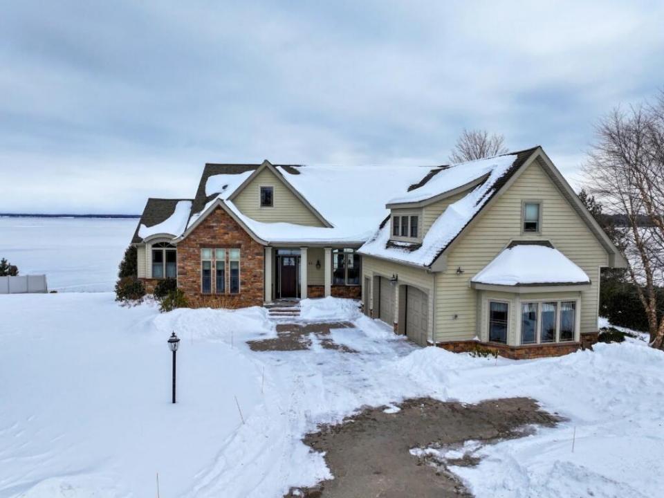 45 Windswept Lane