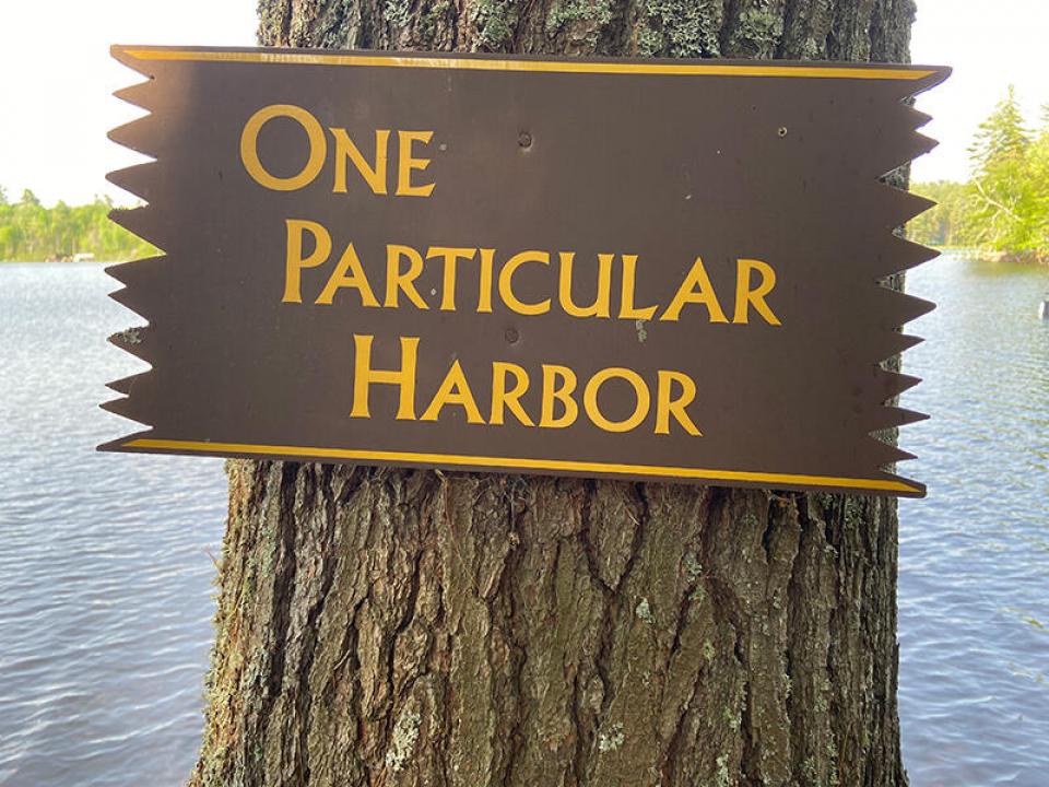 CampStillwaters_O_Sign