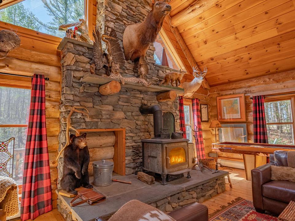 CampStillwaters_Spring_GR_Woodstove_V