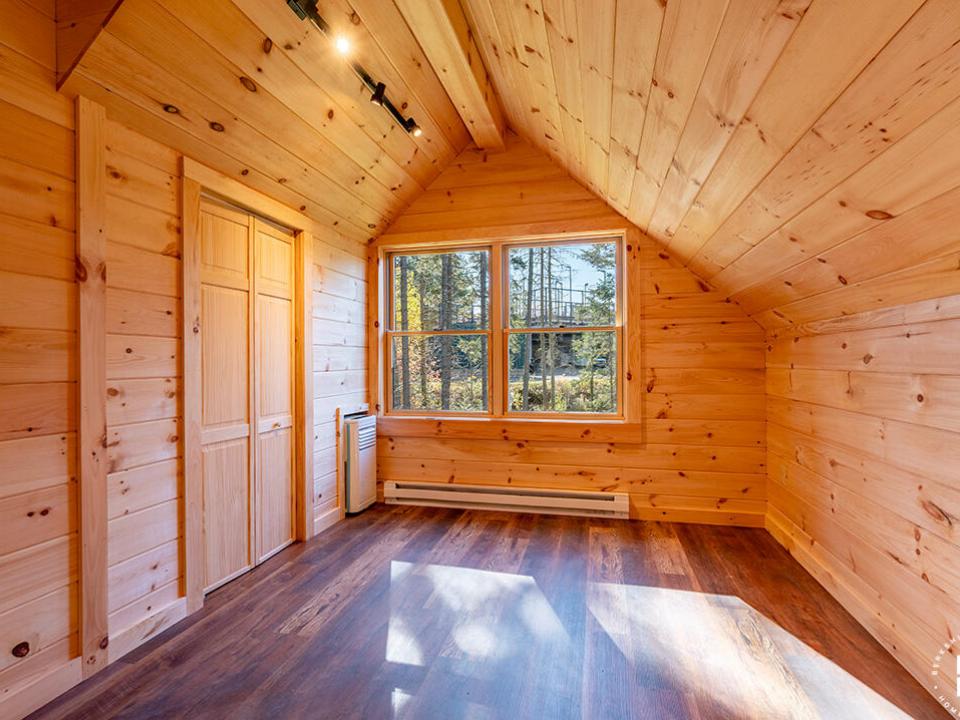 NewlyContructedLogHomeInLP_Bedroom2_Clos