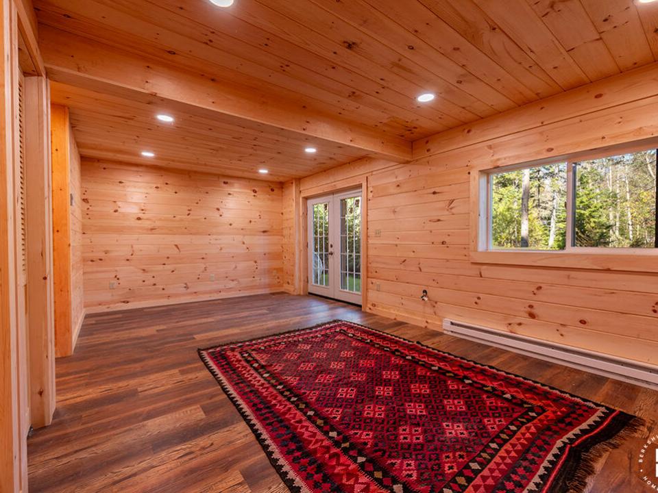 NewlyContructedLogHomeInLP_Den_From_Stai