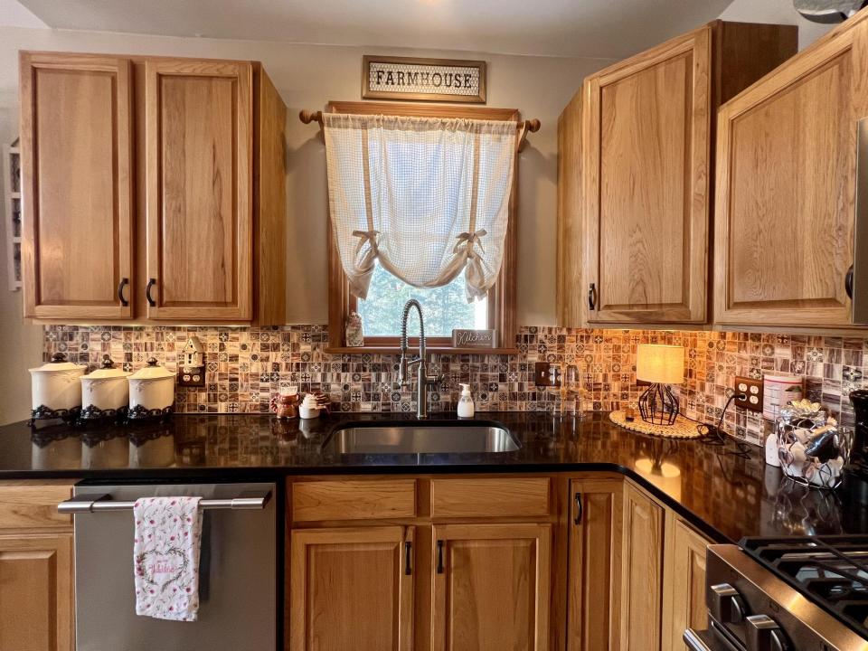 385 Flat Rock Road, Malone, NY