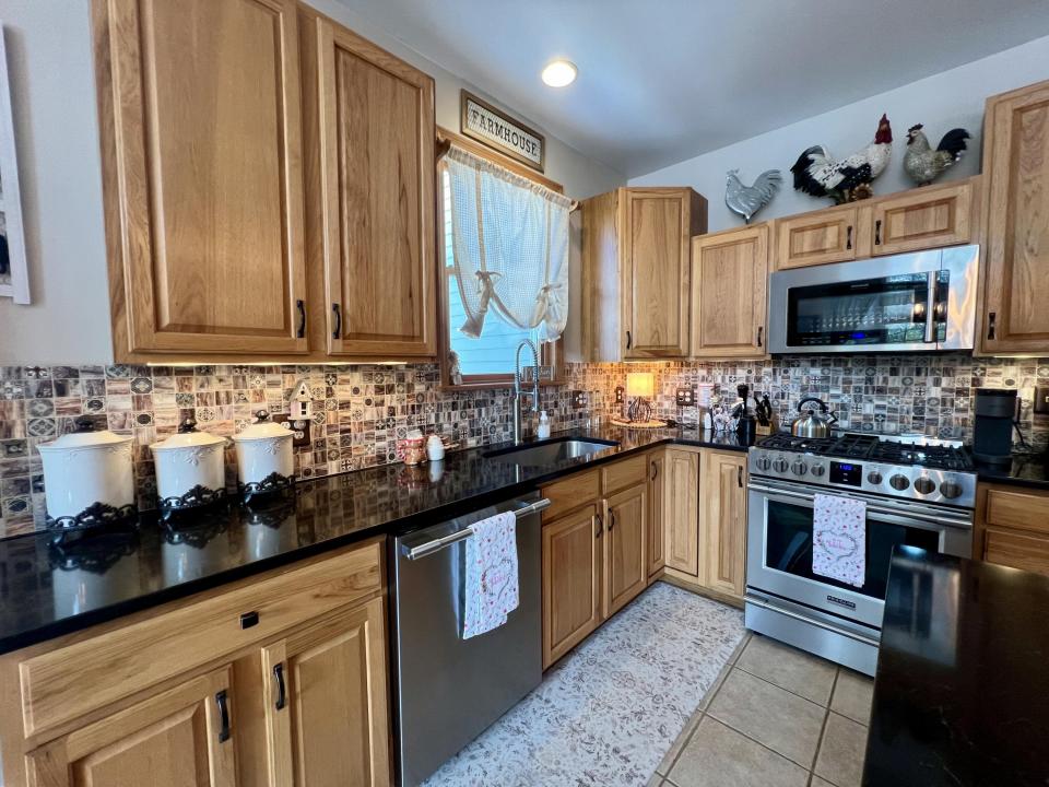 385 Flat Rock Road, Malone, NY