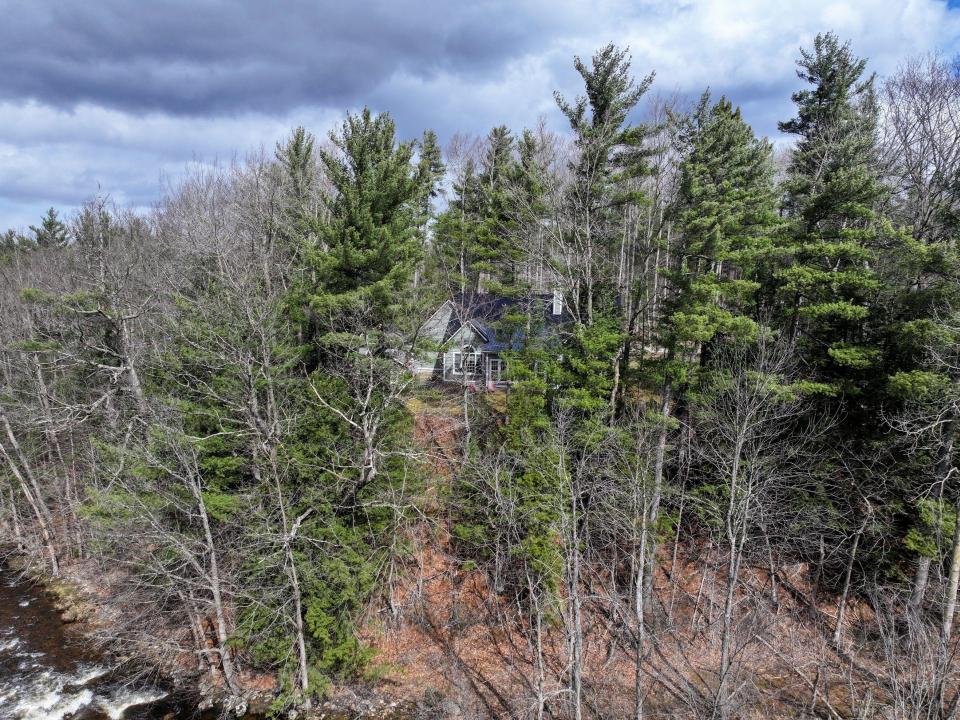 385 Flat Rock Road, Malone, NY