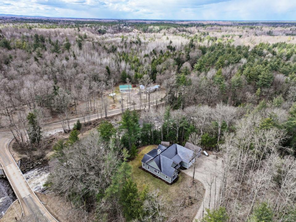 385 Flat Rock Road, Malone, NY