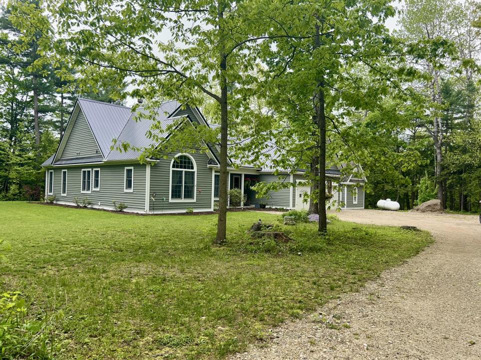 385 Flat Rock Road, Malone, NY