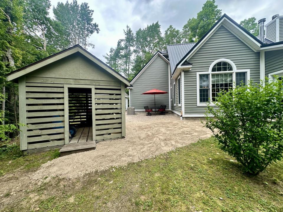385 Flat Rock Road