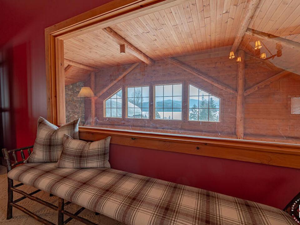 CustomBuiltADKHomeOnOverlook_Bedroom1_Vi