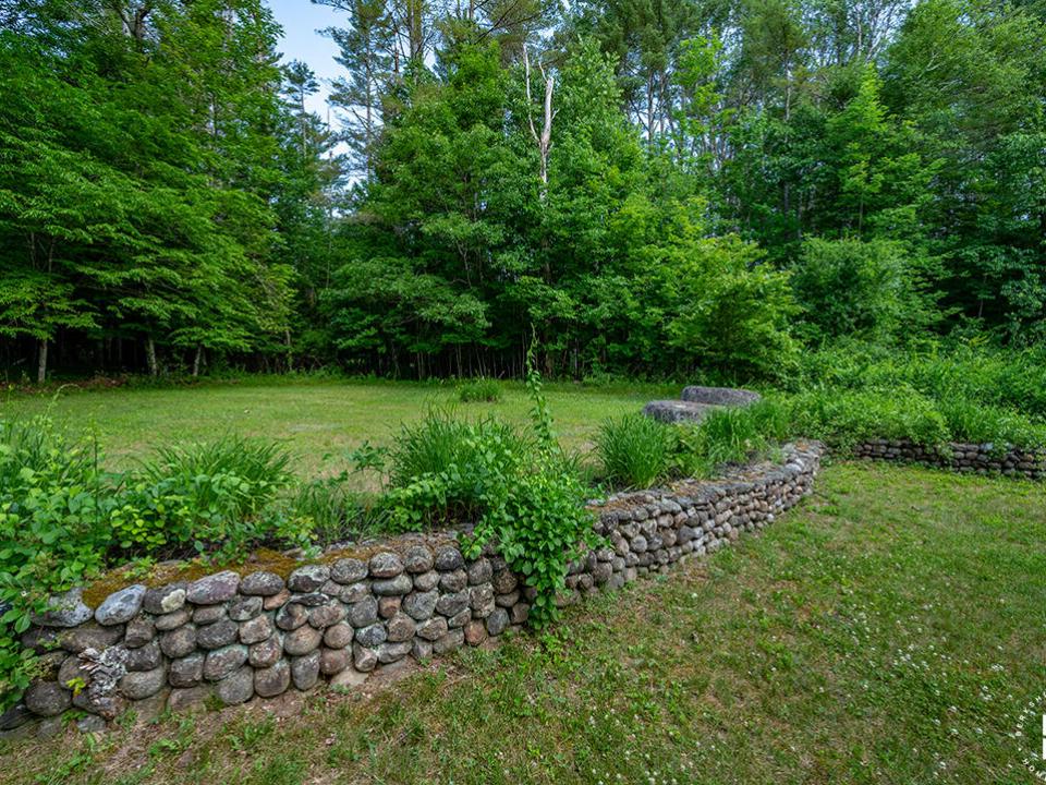 TheBlacksmithHouse_Stonewall_Garden