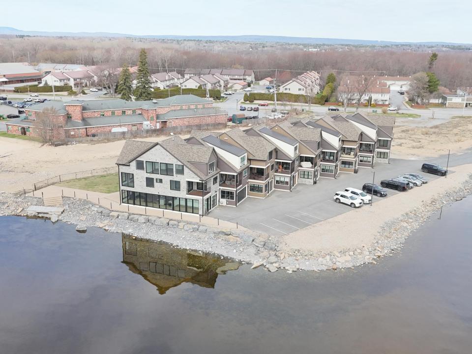 9518AD10-A138-43CD-B3FA-72F03ED2BA4A