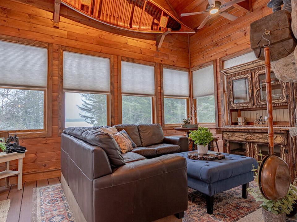 CampSummerBreezeOnUpperSaranac_Den_V