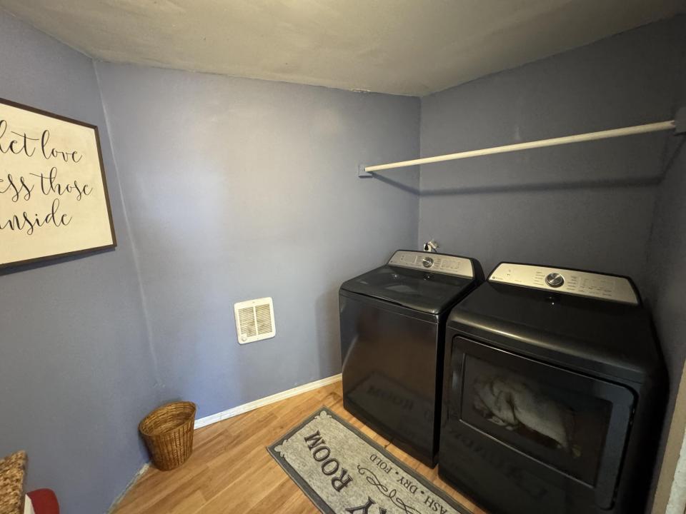 Laundry/Pantry