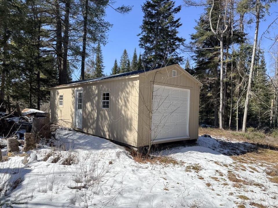 Shed