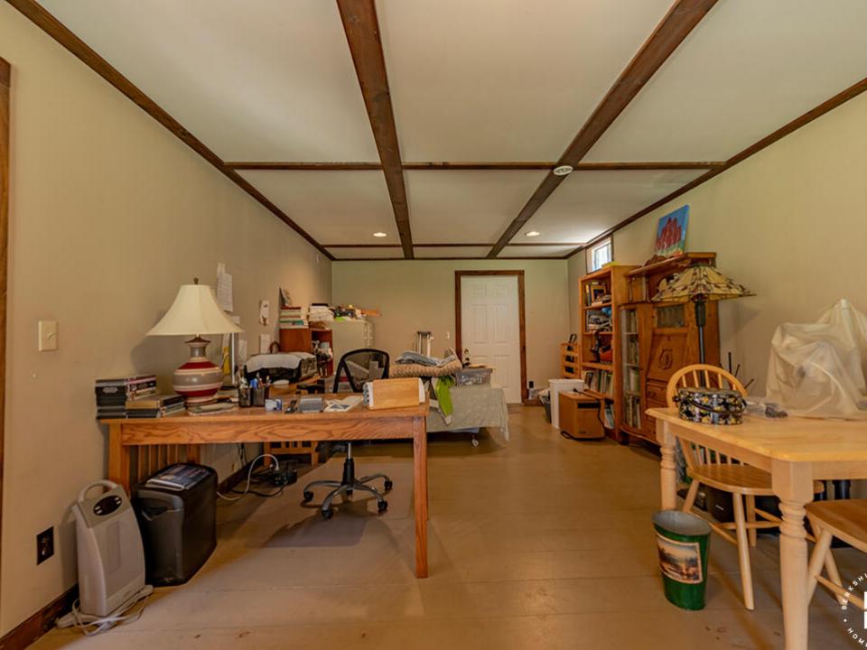 AdirondackHiddenGem_OfficeArea