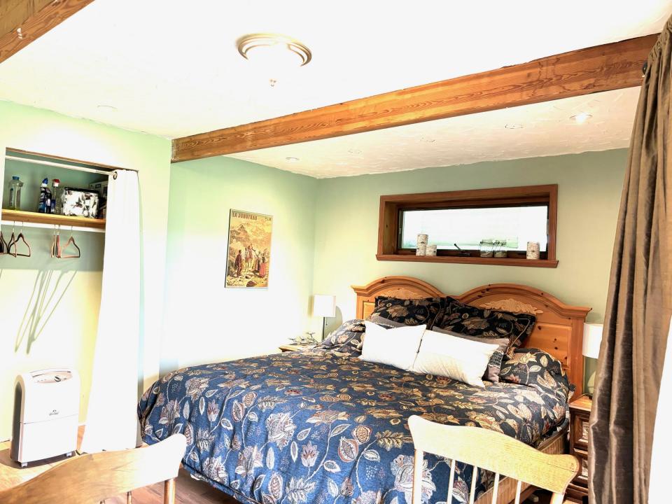 Basement bedroom #2