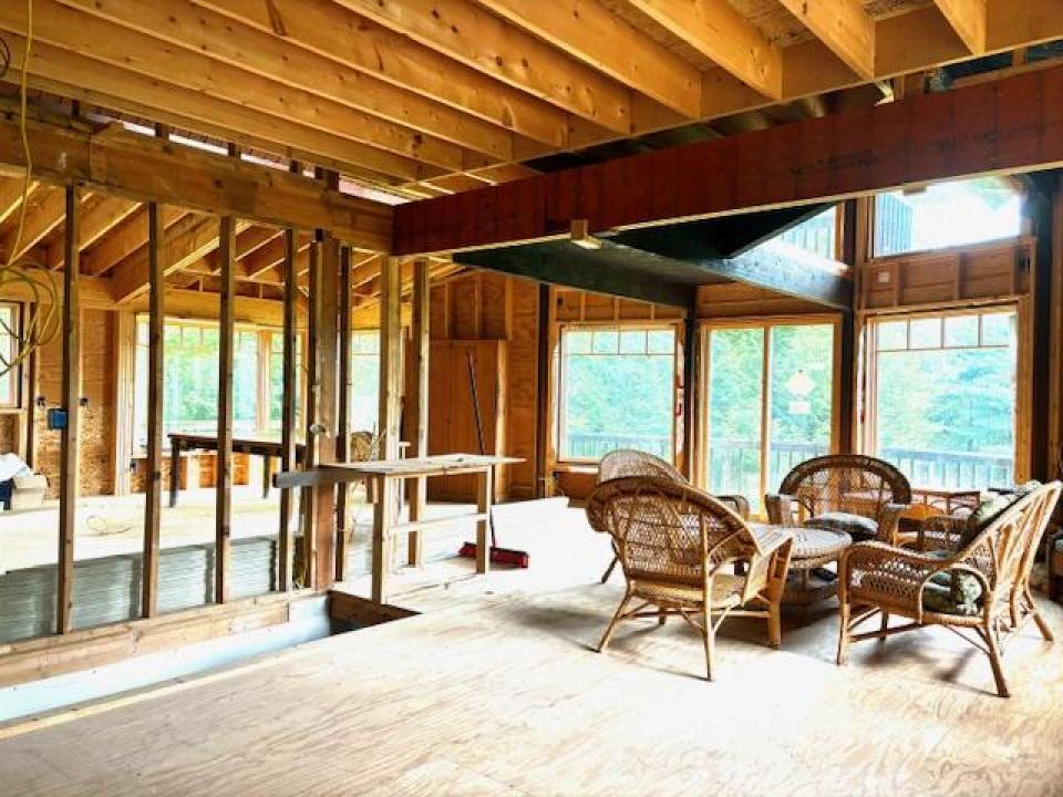 Sliding doors to wraparound deck