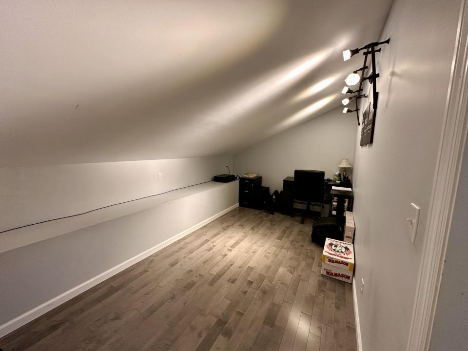 Den View 1