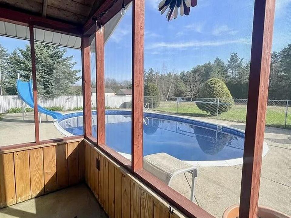 Pool House