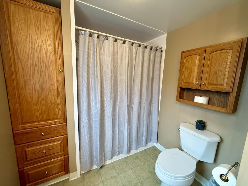 Bathroom 2