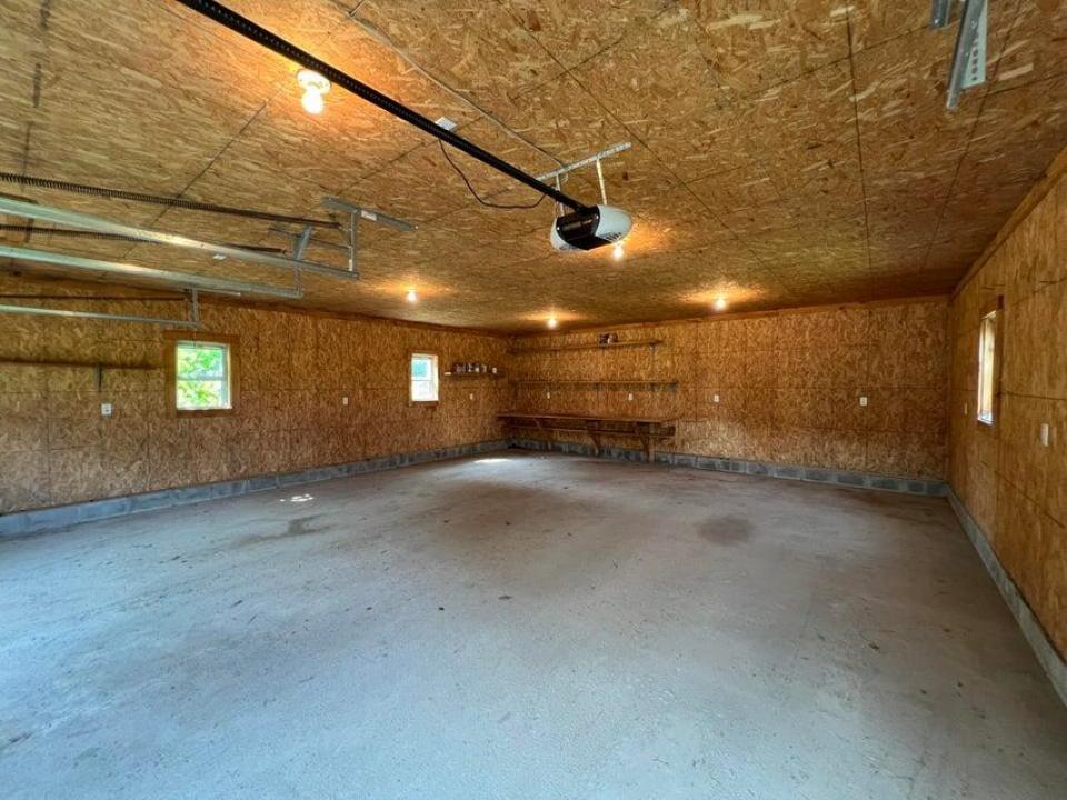 d25