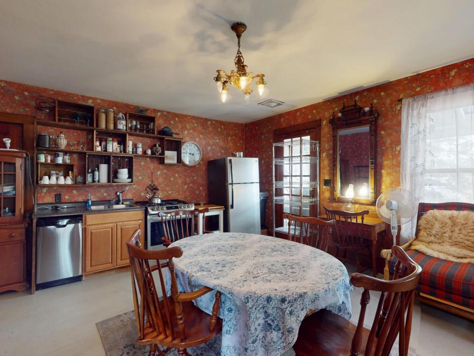 1794-NY-73-04022025_083158