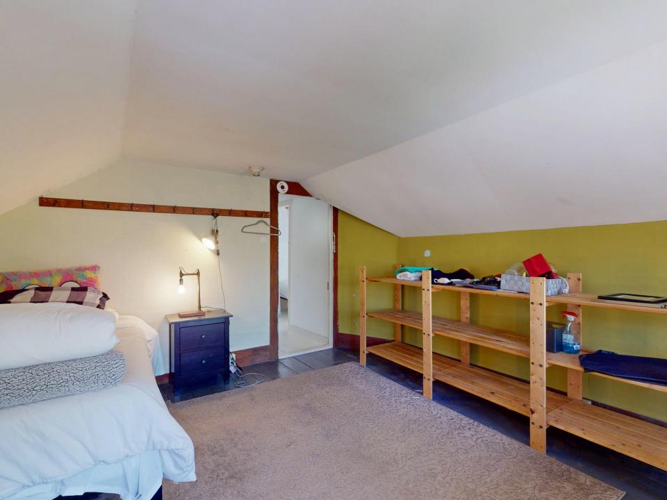 1794-NY-73-04022025_085237-2