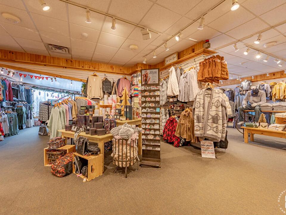 ThereAndBackAgainInLakePlacid_Interior_S