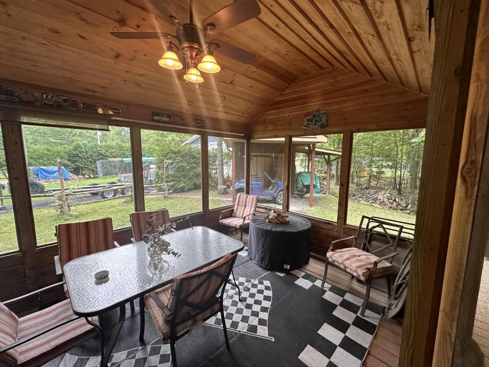 44  Merrywood Drive