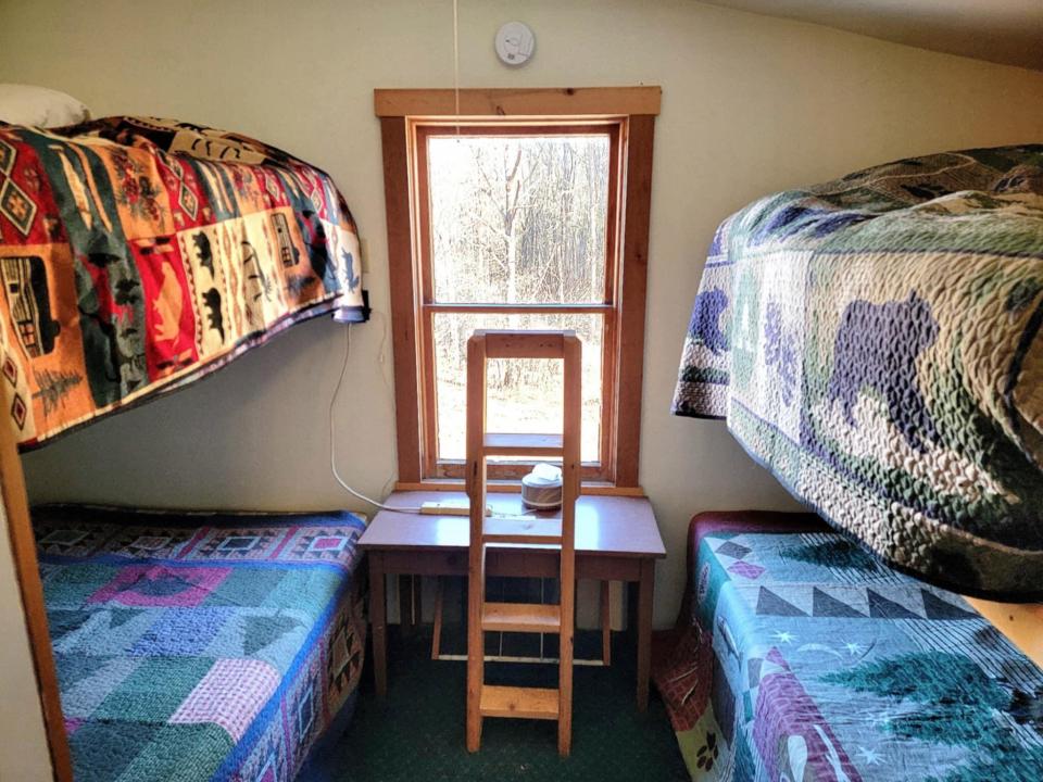 Musto - Pierrepont camp - bunkroom III