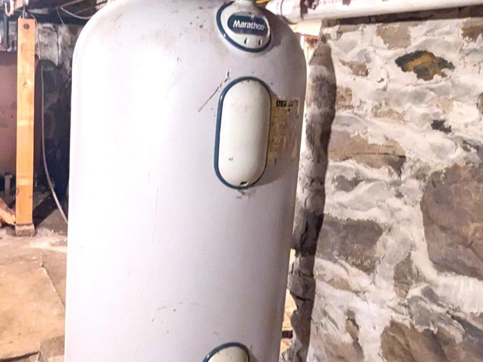 sHot Water Tank