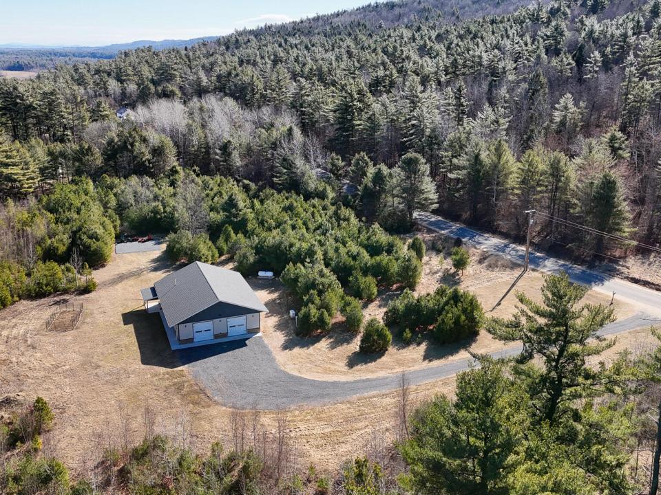 DJI_20250327100442_0085_D DJI_20250327100442_0085_D