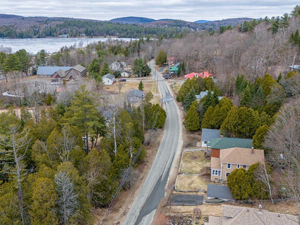CharmingHomeOnOldLakeColby_A_Propety_To_