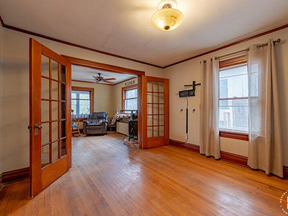 CharmingHomeOnOldLakeColby_DiningRoom_To