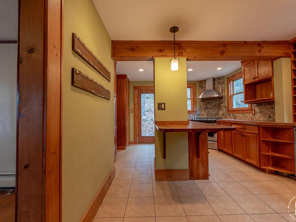 CharmingHomeOnOldLakeColby_Kitchen_Cente