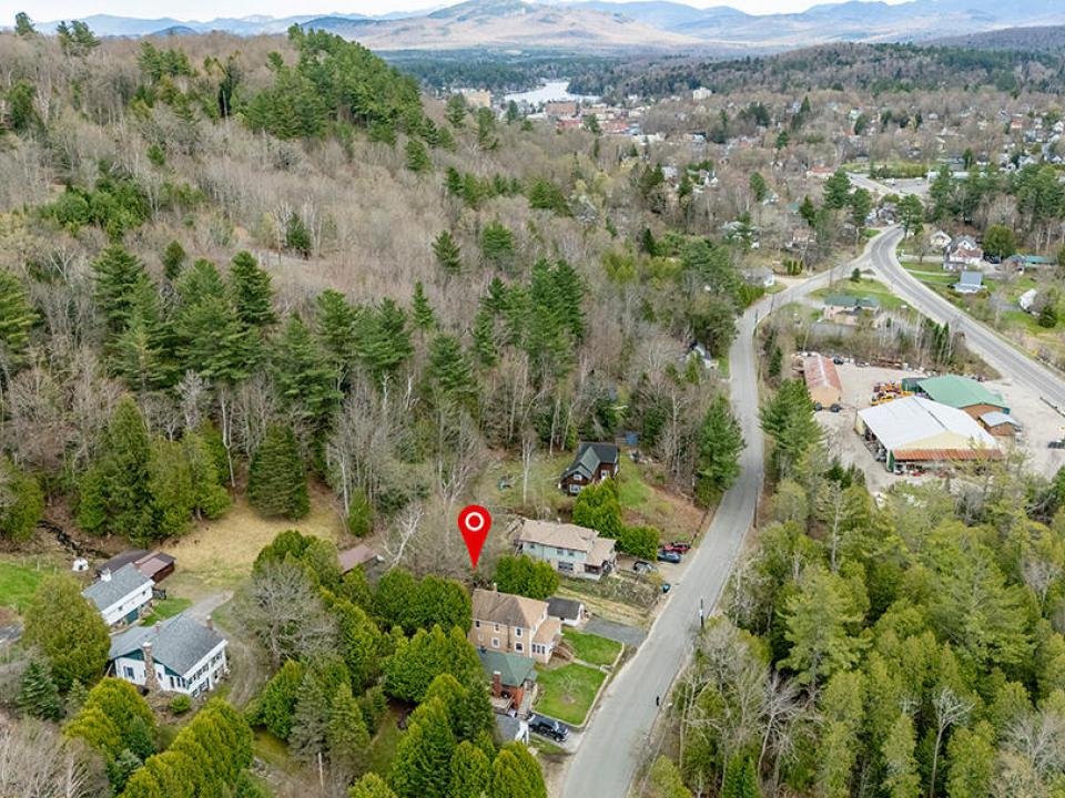 SLHomeOnOldLakeColby_0525_A_Property_To_