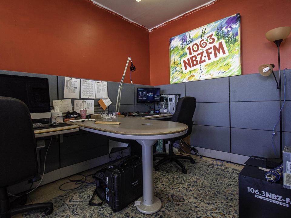 NBZ - photo VII studio with logo