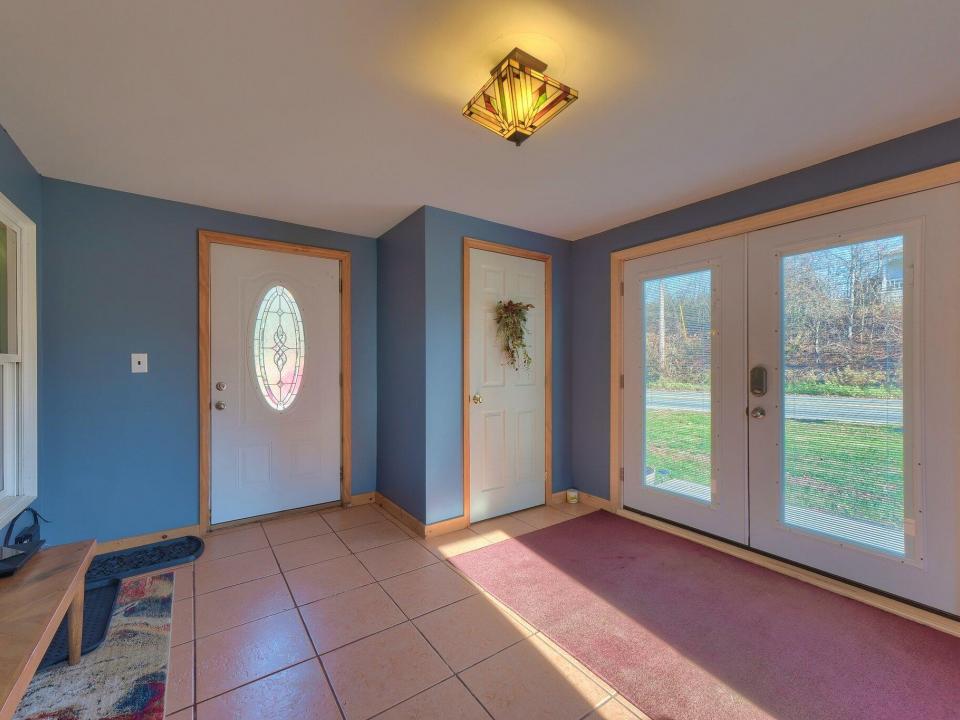 14-web-or-mls-Waterfall Meadow 043