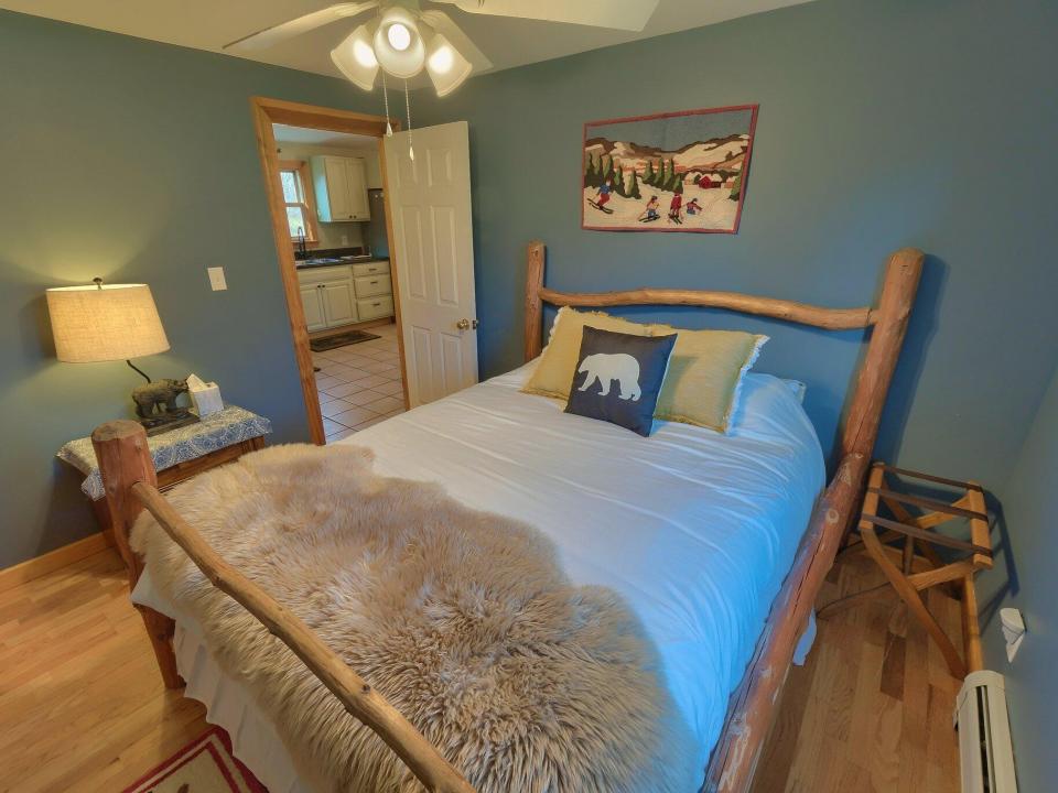 46-web-or-mls-Waterfall Meadow 075