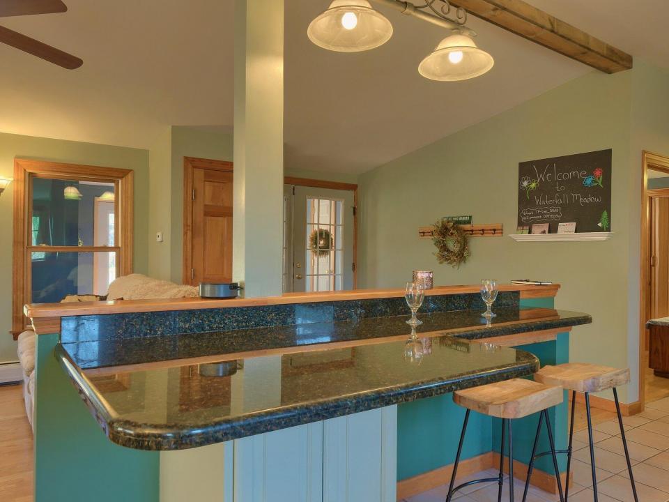 24-web-or-mls-Waterfall Meadow 053