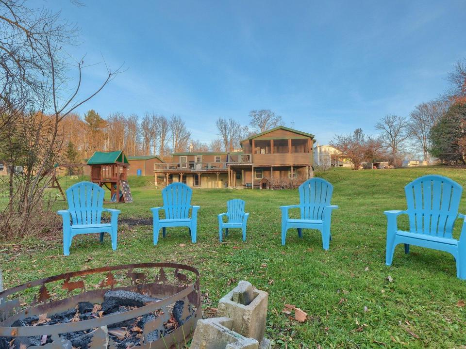 94-web-or-mls-Waterfall Meadow 123 94-web-or-mls-Waterfall Meadow 123