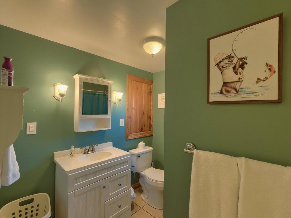 47-web-or-mls-Waterfall Meadow 076