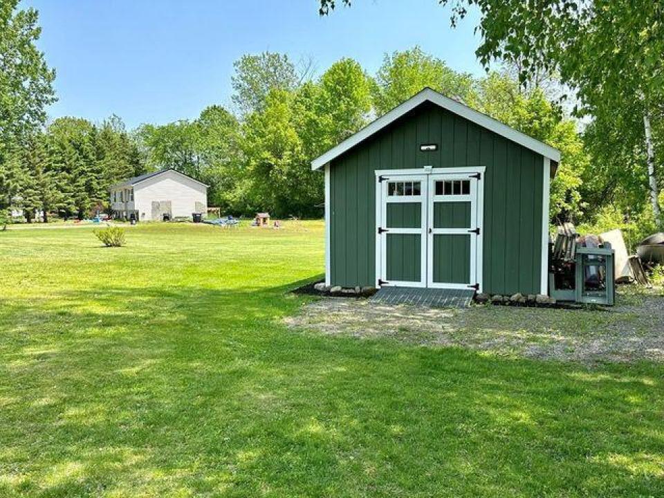 Shed