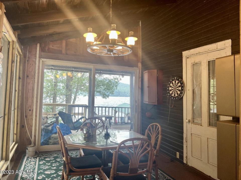Screened Porch