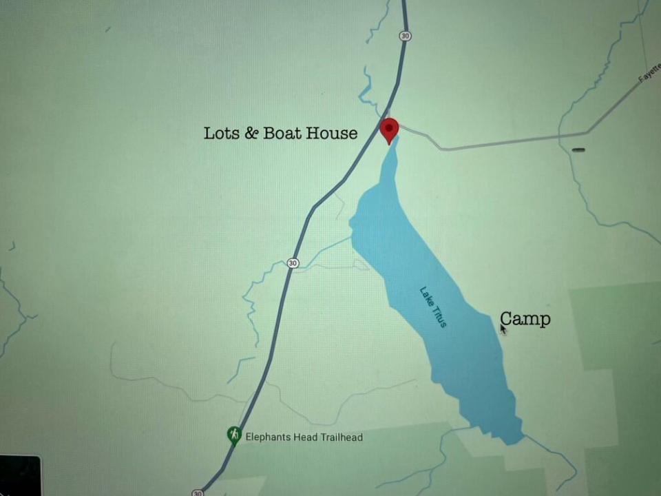 Camp & Lots:Boat House